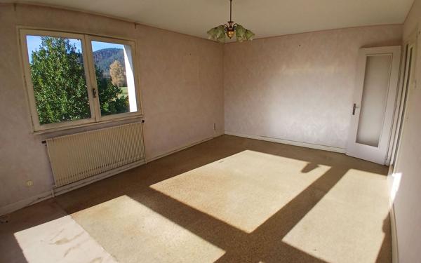 Maison à vendre    4 pièces •  Étival-Clairefontaine