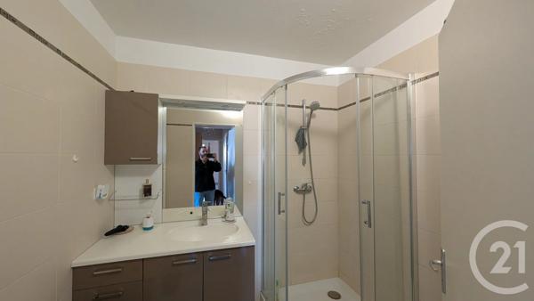 Appartement F3 à vendre  3 pièces - 74,10 m 2   MARSEILLE  - 13004