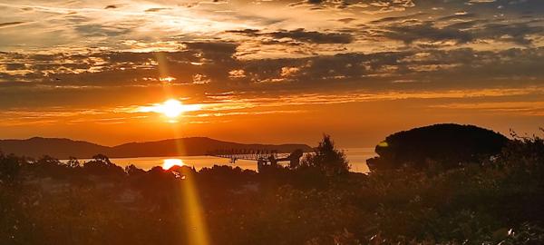 Cavalaire-sur-Mer (83240) APPARTEMENT EN RDC AVEC COURS 315000 €