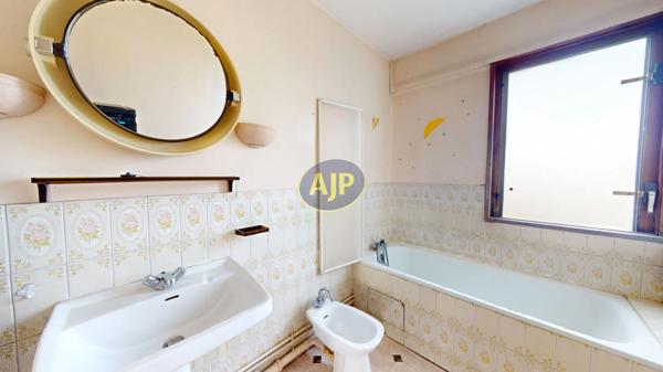 Vente appartement Merignac : 166 000 € - AJP Immobilier Bordeaux Nansouty