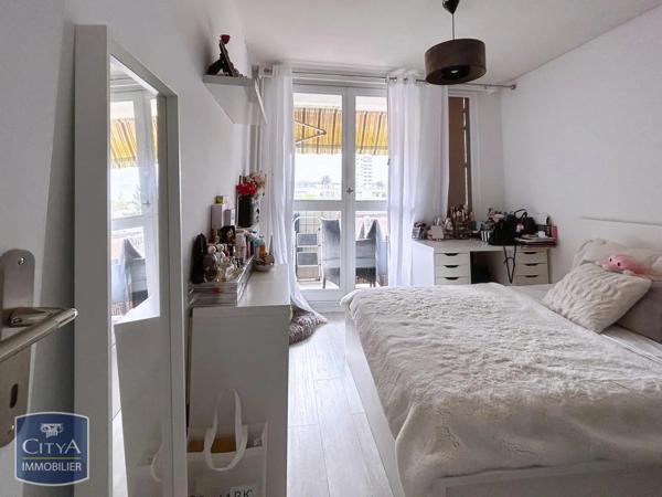 Appartement à vendre 2 pièces 56.31m² Mâcon (71000)