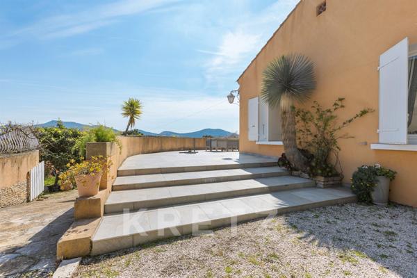 MAISON VUE MER A PIEDS DU PORT ET DES PLAGES