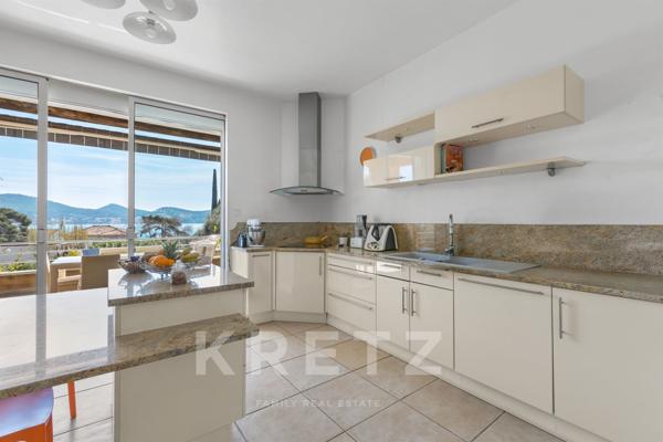 MAISON VUE MER A PIEDS DU PORT ET DES PLAGES