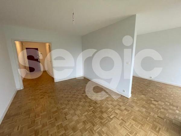 Location 3 Pieces 72 60200 Compiegne 43 0075 01 0019