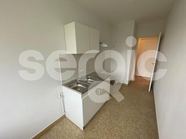 Location 3 Pieces 72 60200 Compiegne 43 0075 01 0019