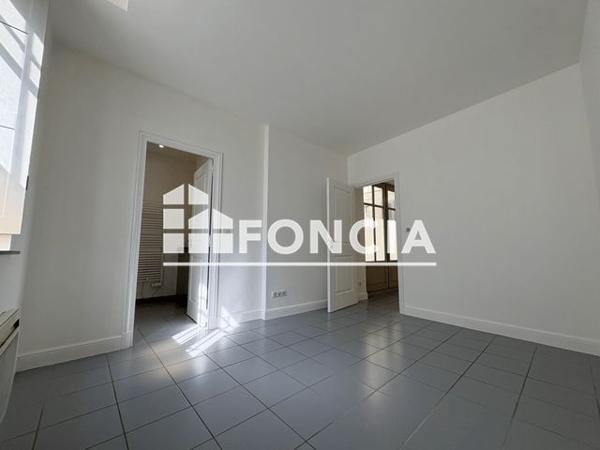 Location Appartement 3 pièces 55 m² - 12-14 RUE LEDRU ROLLIN Avignon 84000