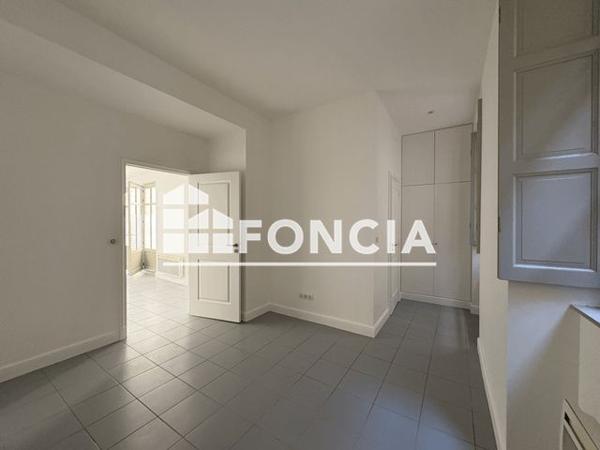 Location Appartement 3 pièces 55 m² - 12-14 RUE LEDRU ROLLIN Avignon 84000