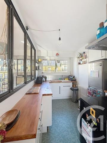 Appartement F3 à vendre  4 pièces - 64,60 m2 PARIS - 75010
