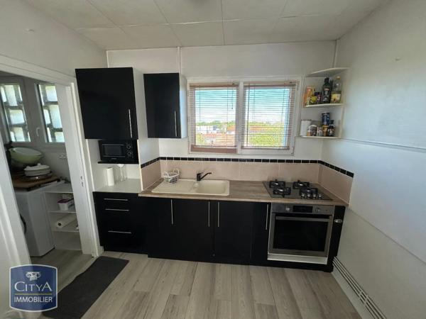 Appartement à louer 3 pièces 66.69m² La Rochelle (17000)