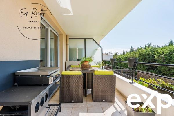 Appartement T4 situé 1er étage avec box simple et garage simple