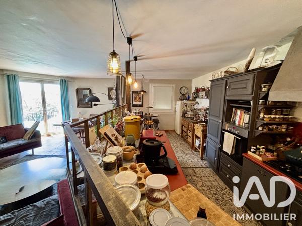Maison à vendre 8 pièces 204 m² Aubenas