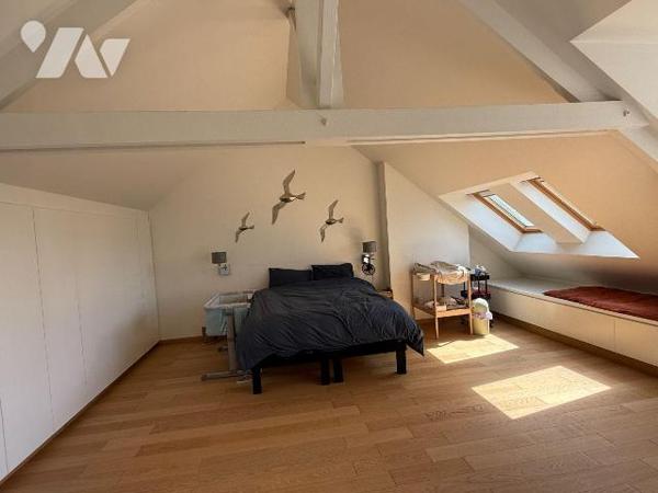 Maison à vendre à SAINT-OMER dans le Pas-de-Calais (62).

Au pied de la ville, magnifique mai...