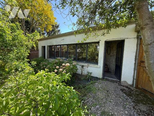 Maison à vendre à SAINT-OMER dans le Pas-de-Calais (62).

Au pied de la ville, magnifique mai...