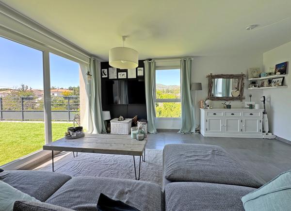 Appartement 3 pièces - 79 m²