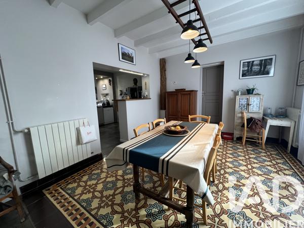 Maison à vendre 5 pièces 150 m² Lamagistère