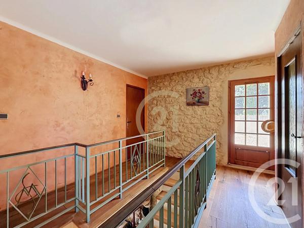 Maison à vendre  6 pièces - 184,17 m 2   UZES  - 30