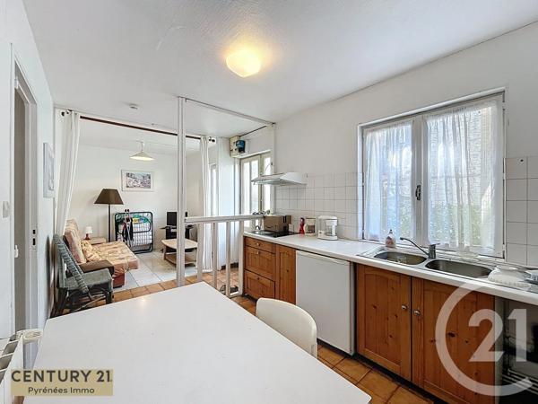 Maison à vendre  23 pièces - 472 m 2   BAGNERES DE LUCHON  - 31