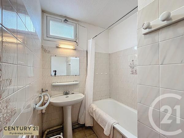 Maison à vendre  23 pièces - 472 m 2   BAGNERES DE LUCHON  - 31