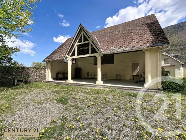 Maison à vendre  23 pièces - 472 m 2   BAGNERES DE LUCHON  - 31