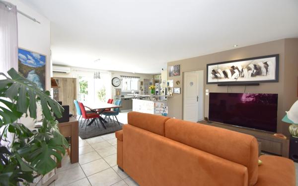 Maison à vendre    6 pièces •  Hagetmau