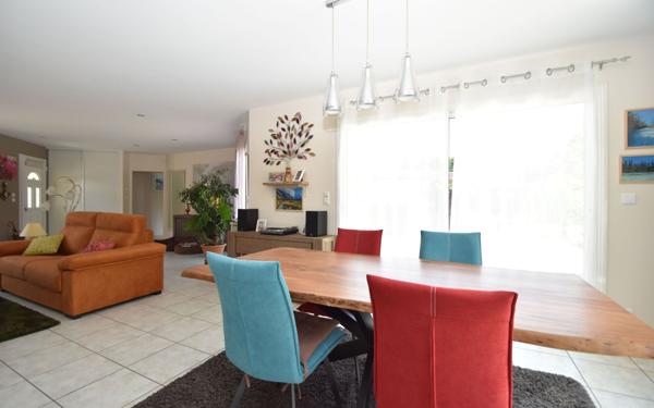 Maison à vendre    6 pièces •  Hagetmau