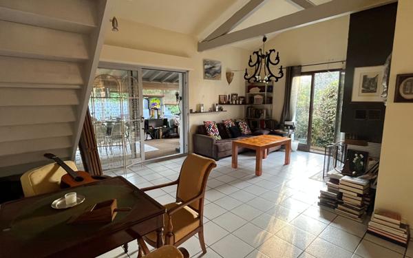 Maison à vendre    4 pièces • 133 m2 Saint-Pierre-d'Irube