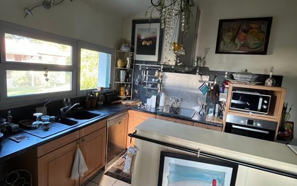 Maison à vendre    4 pièces • 133 m2 Saint-Pierre-d'Irube