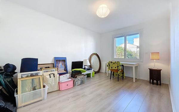 Maison à vendre    4 pièces •  Carpentras