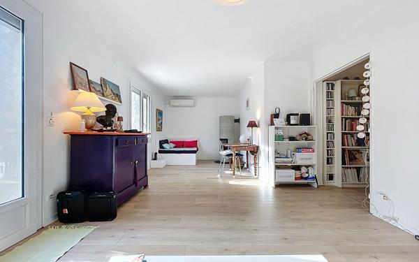 Maison à vendre    4 pièces •  Carpentras