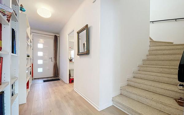 Maison à vendre    4 pièces •  Carpentras
