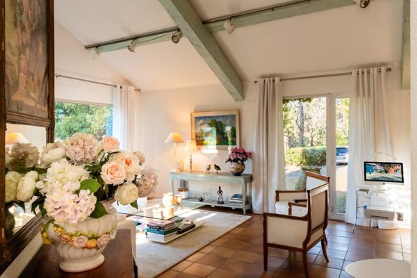 Rare à Béziers : Propriété 234 m², parc de 8 200 m² avec piscine et vue imprenable