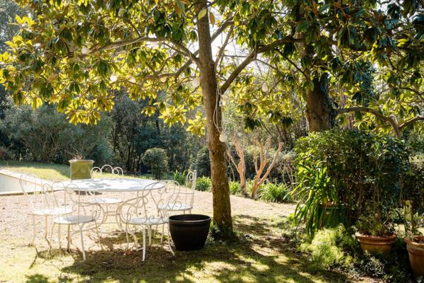 Rare à Béziers : Propriété 234 m², parc de 8 200 m² avec piscine et vue imprenable