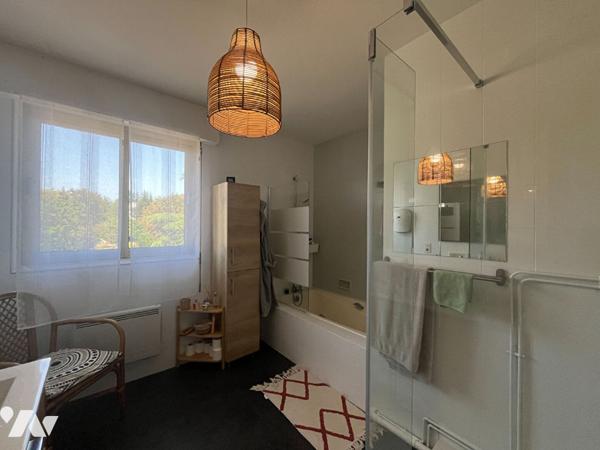 Spacieuse maison familiale avec piscine et vue dégagée - Figeac