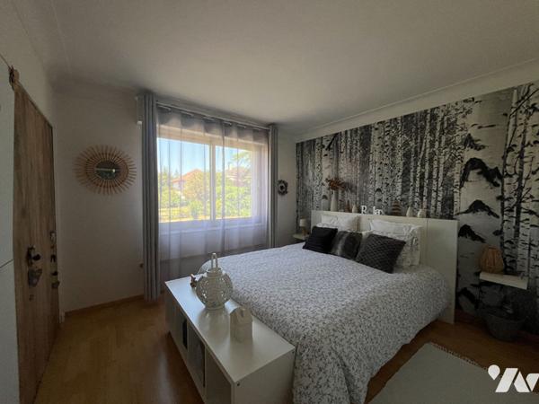 Spacieuse maison familiale avec piscine et vue dégagée - Figeac