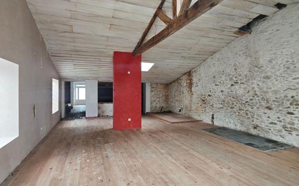 Maison à vendre    7 pièces • 200 m2 Mazamet