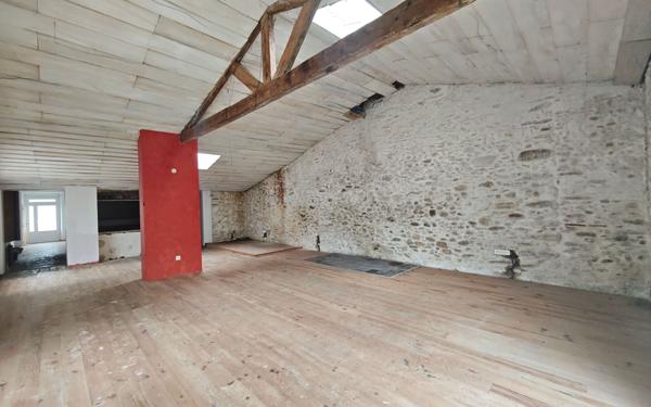 Maison à vendre    7 pièces • 200 m2 Mazamet