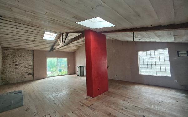 Maison à vendre    7 pièces • 200 m2 Mazamet