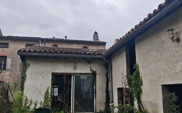 Maison à vendre    7 pièces • 200 m2 Mazamet