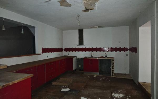 Maison à vendre    7 pièces • 200 m2 Mazamet