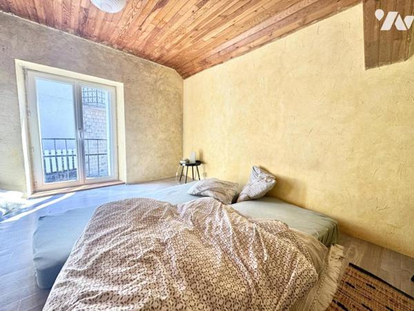MAISON DE CHARME EN PIERRE 54 M² – CENTRE-BOURG SAINT-ALBAN-SUR-LIMAGNOLE