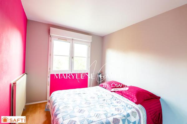 Vue dégagée sur la forêt, très bon emplacement...