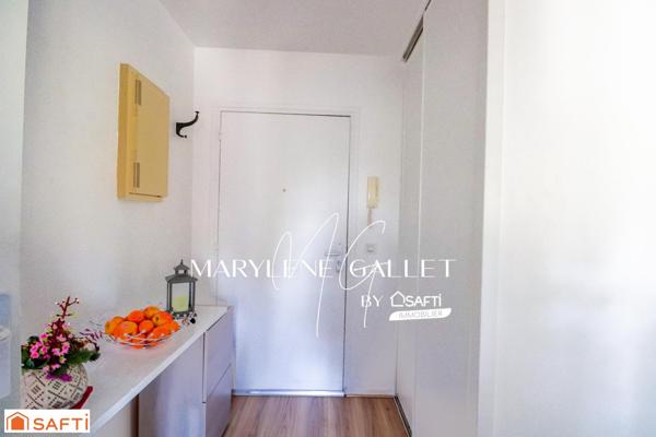 Vue dégagée sur la forêt, très bon emplacement...