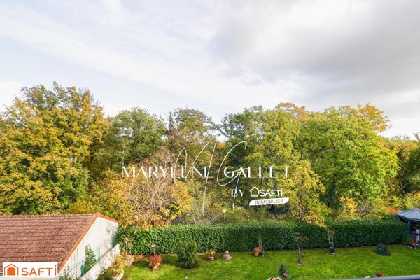 Vue dégagée sur la forêt, très bon emplacement...