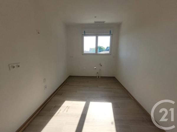 Maison à vendre  4 pièces - 87,90 m 2   GRAULHET  - 81
