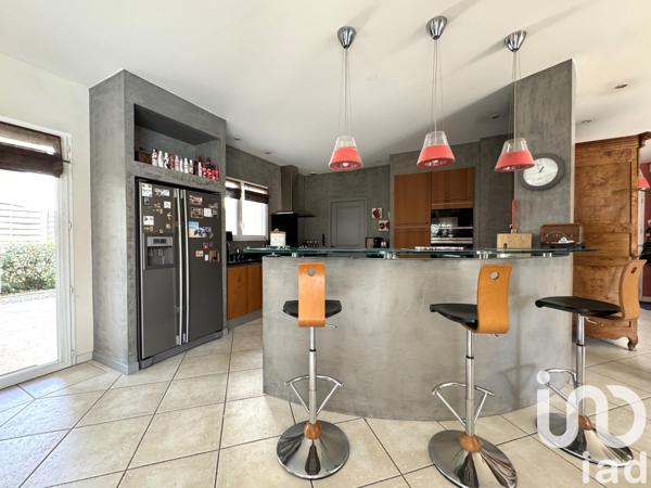 Maison à vendre 10 pièces 260 m² Buxerolles