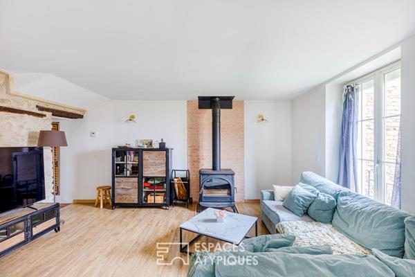 Maison de village de caractère et son atelier indépendant au coeur de Bouafle