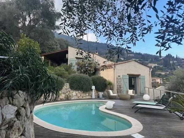 Vente maison 6 pièces Carros