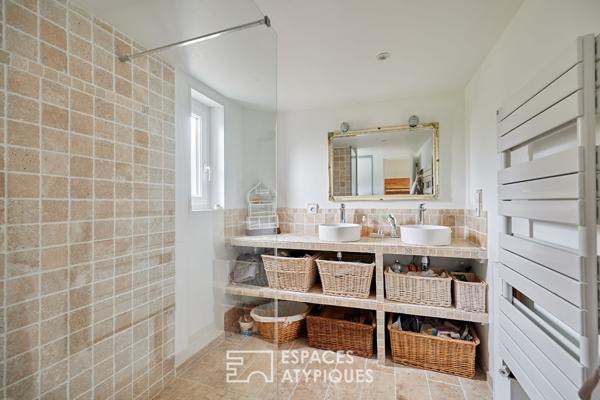 Maison à colombages conjuguant charme et élégance