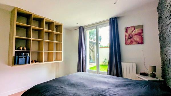 Maison entièrement rénovée 4 chambres avec terrasse vue sur jardin – Aiguillon (47190)