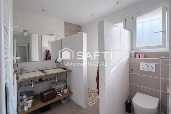 Maison piscine et dépendance sur 1 041 m²